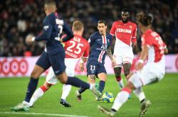 乐鱼平台 -包含多特蒙德迎法甲关键赛；国际比赛日主帅复盘；管理层满意；纪律约束更严格的词条